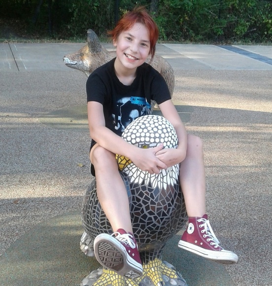 Meet your Posher, Kimberly! - Picture 3 of 4